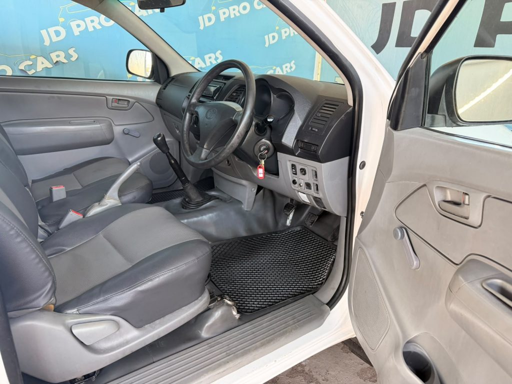 2009 Toyota Hilux 2.5 D-4D Single-Cab